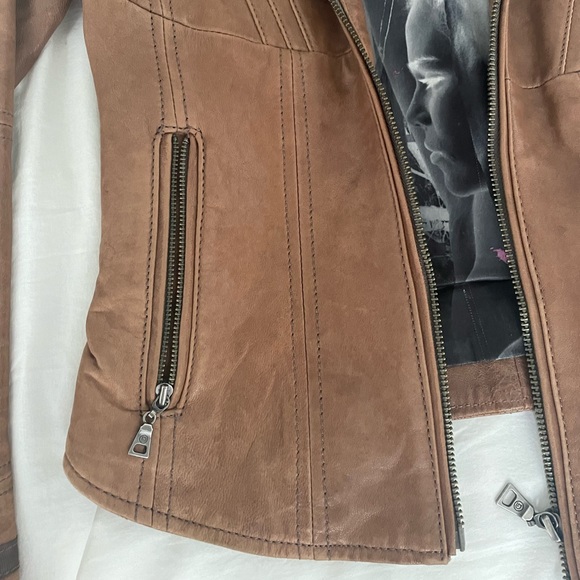 Danier Leather Jacket - Picture 3 of 8